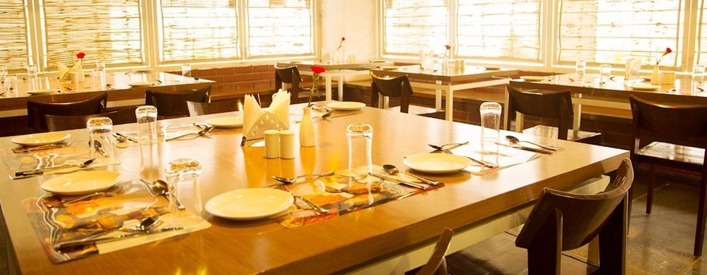 Vinaya Royal Inn Kammasandra Luaran gambar