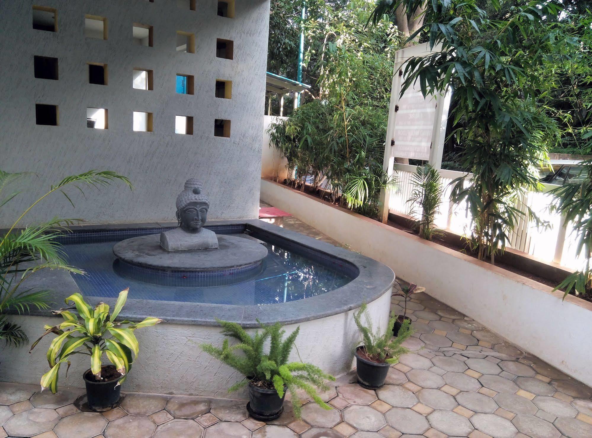 Vinaya Royal Inn Kammasandra Luaran gambar